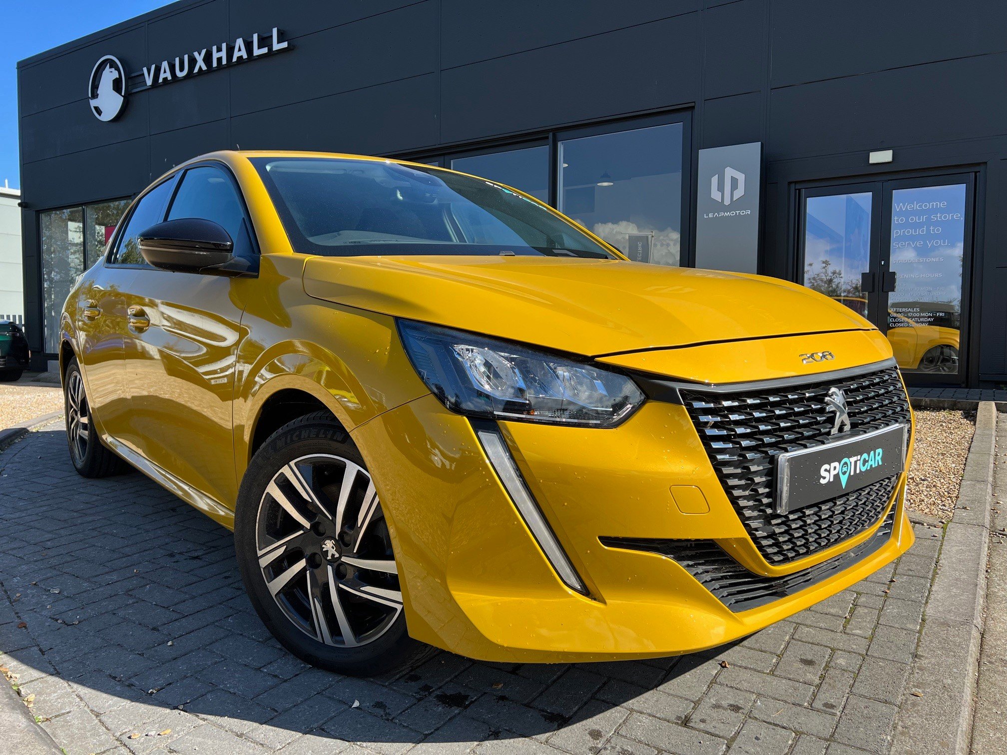 2023 Peugeot 208