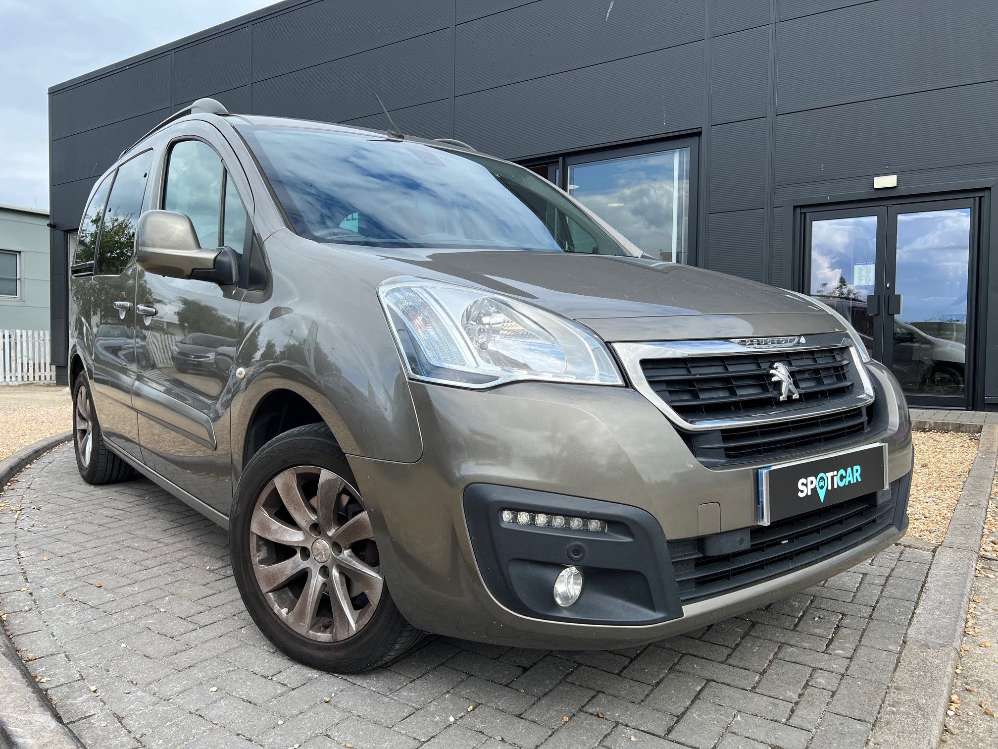 2016 PEUGEOT PARTNER TEPEE