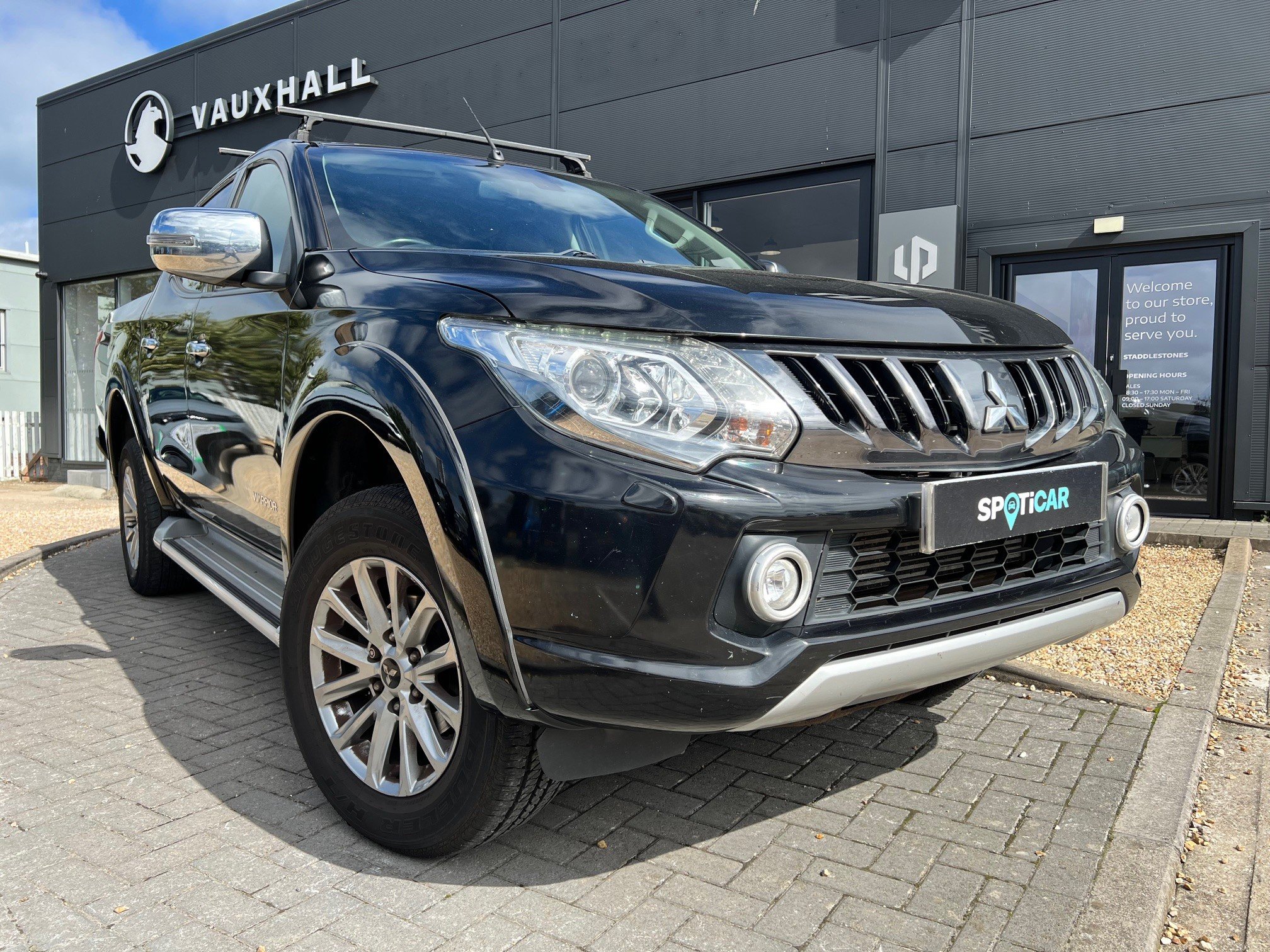 2018 MITSUBISHI L200