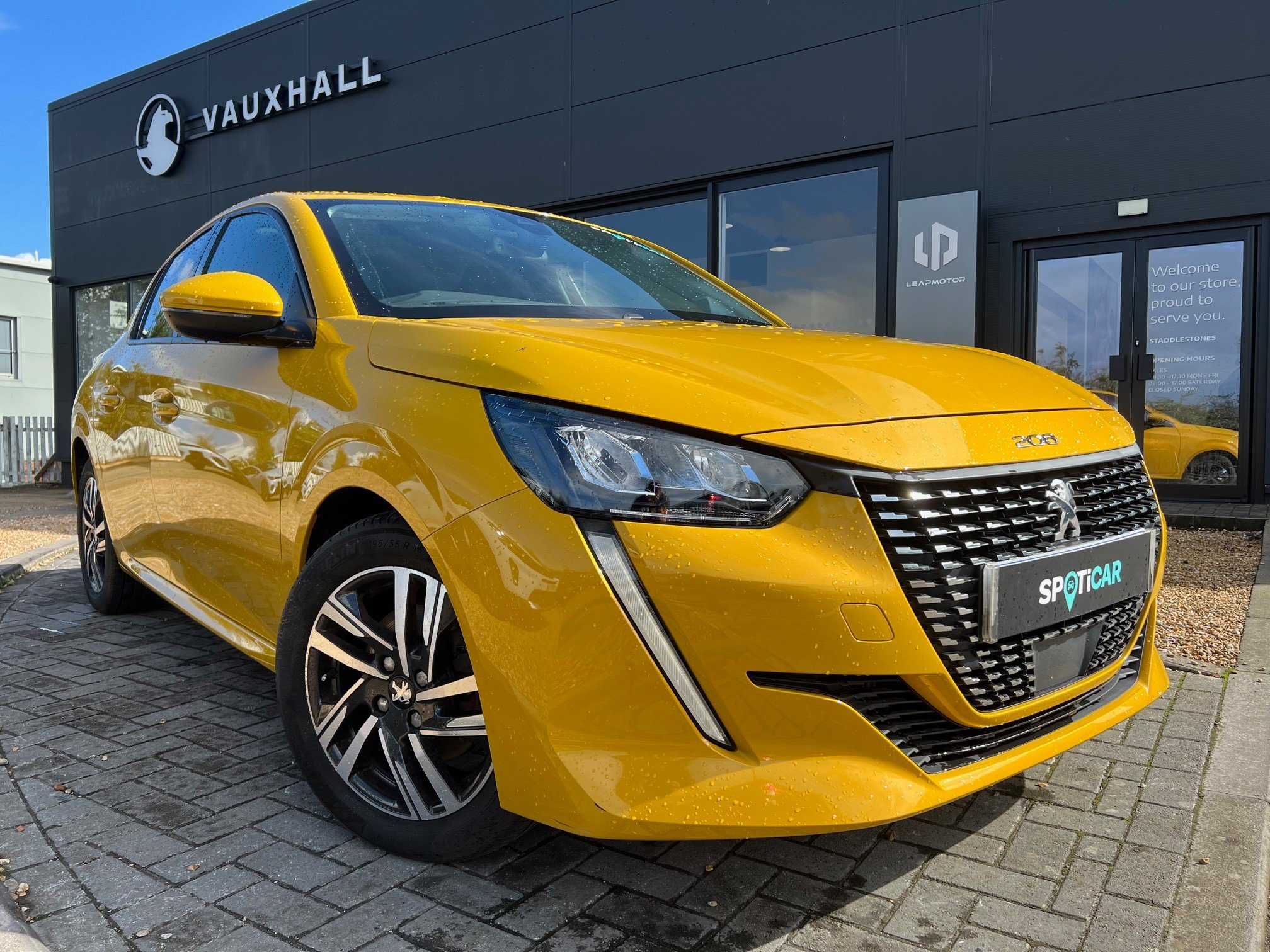 2021 Peugeot 208